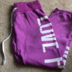 Victoria’s Secret PINK Capri sweats 💜